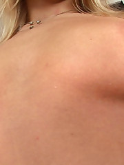 18closeup.com: 18yo Julia Shows her Perfect Body in Close Up! #Tease #Body #Oil